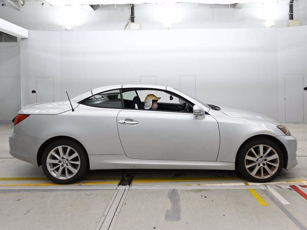 LEXUS IS250
