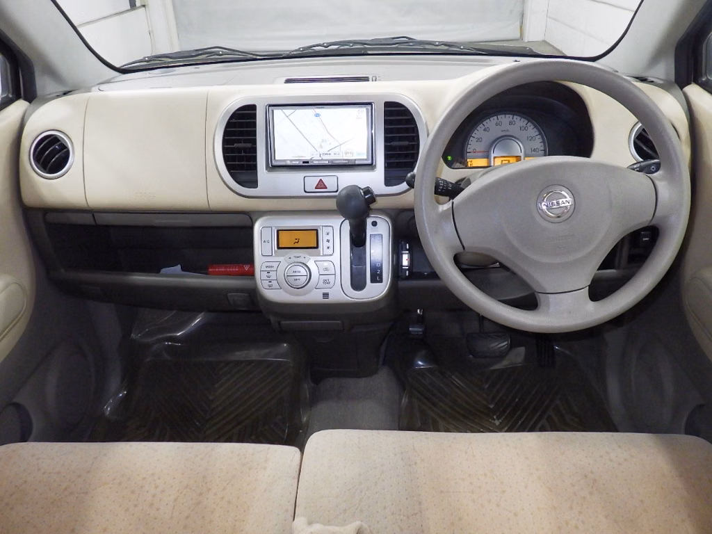 NISSAN MOCO