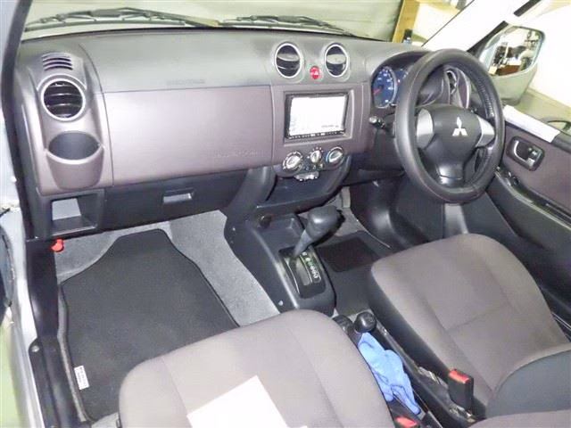 Mitsubishi Pajero Mini