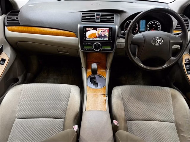 Toyota Premio