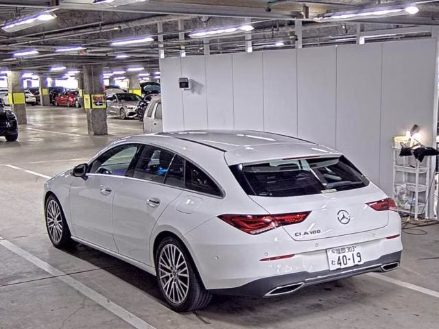 MERCEDES-BENZ CLA-CLASS