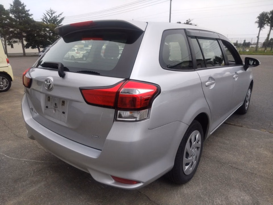 Toyota Corolla Fielder