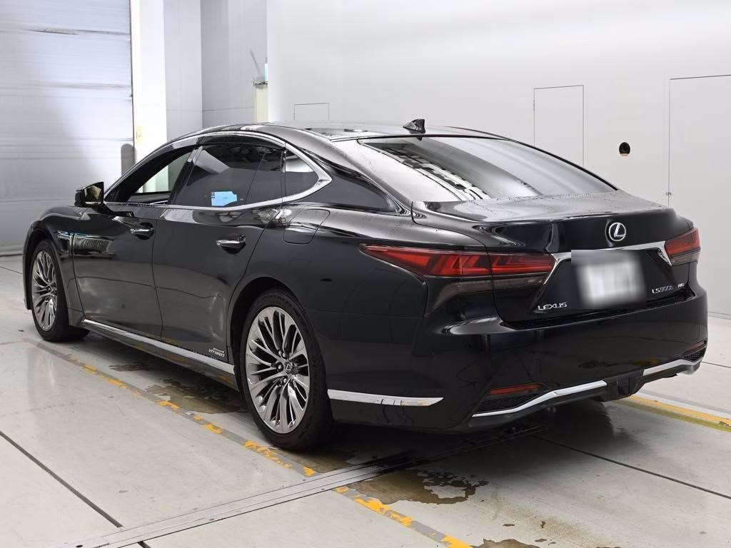 Lexus LS500h