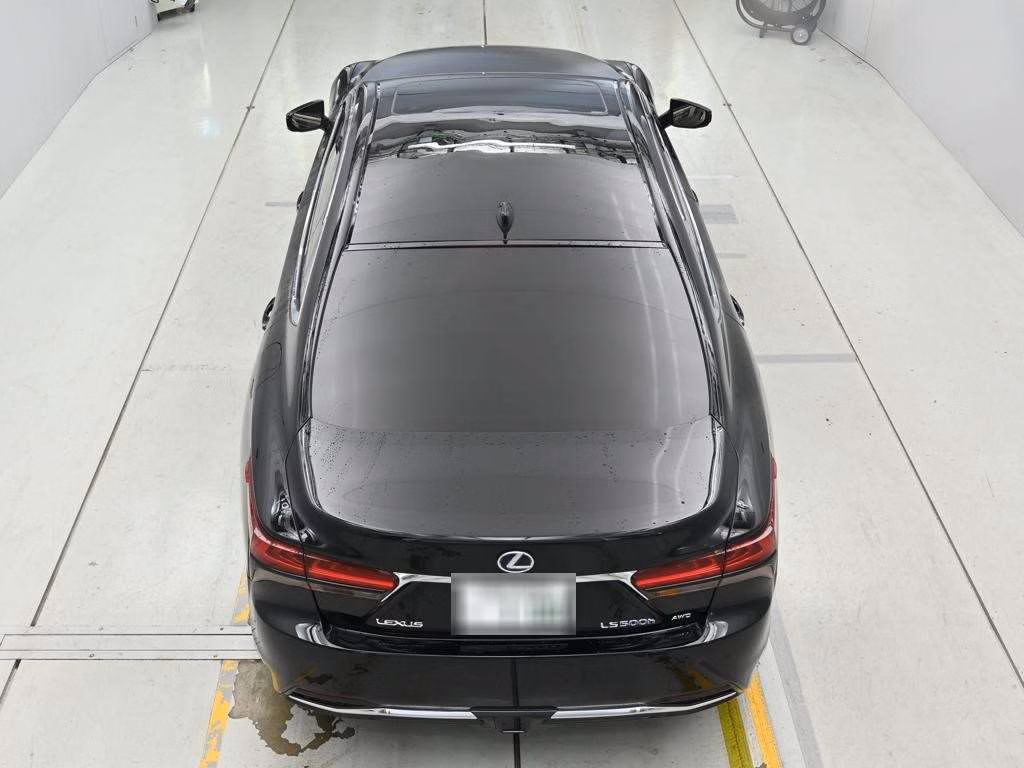 Lexus LS500h