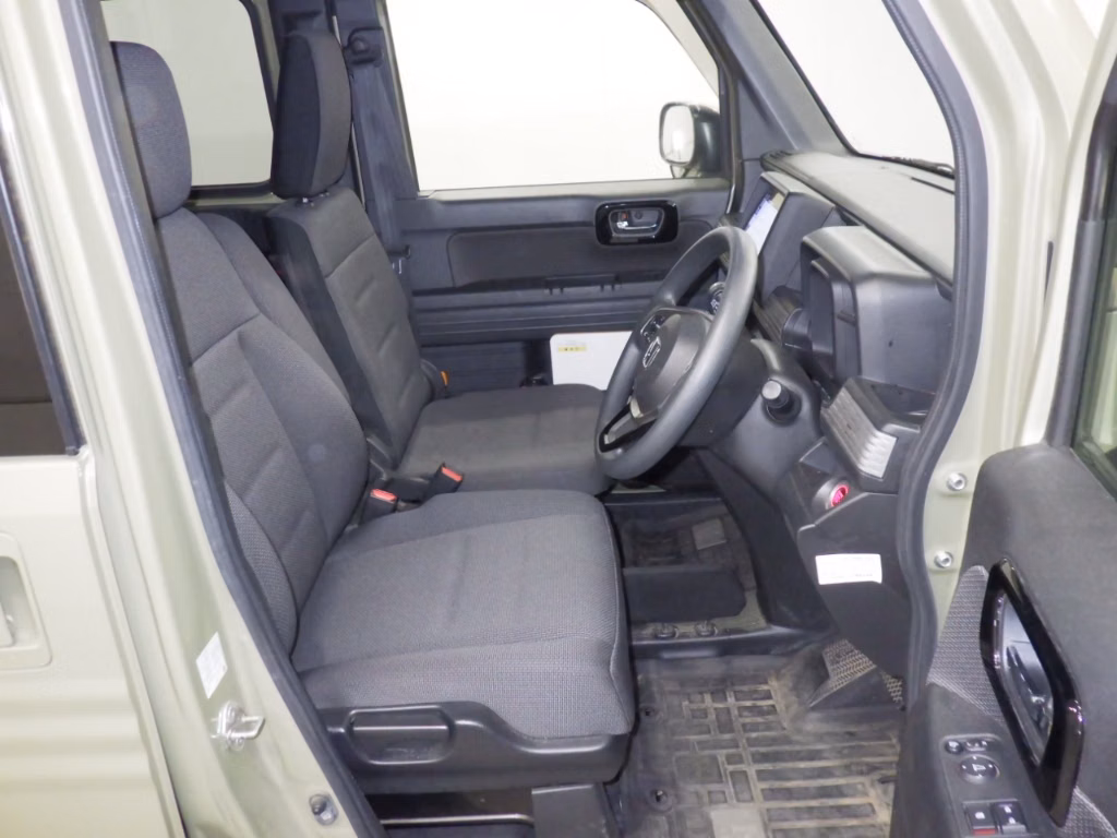 HONDA N-VAN