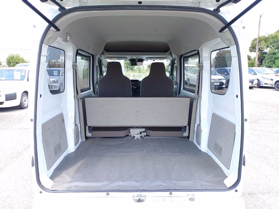 Nissan NV100 Clipper
