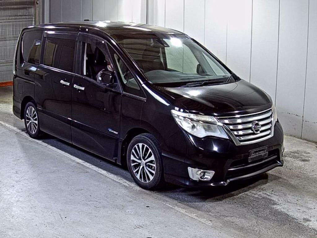 NISSAN SERENA