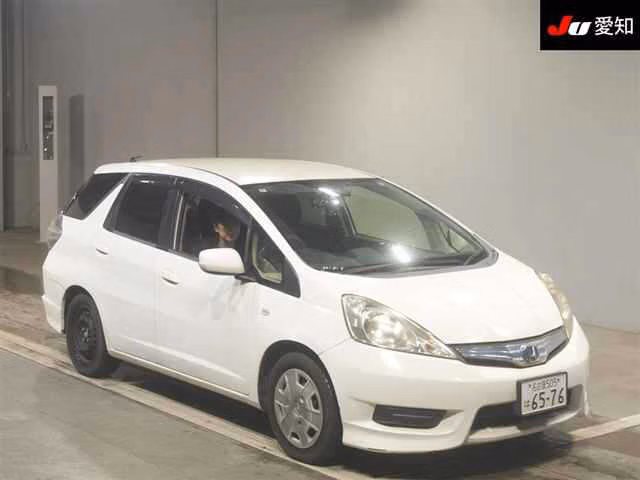 HONDA FIT SHUTTLE