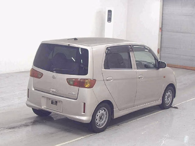 DAIHATSU MAX