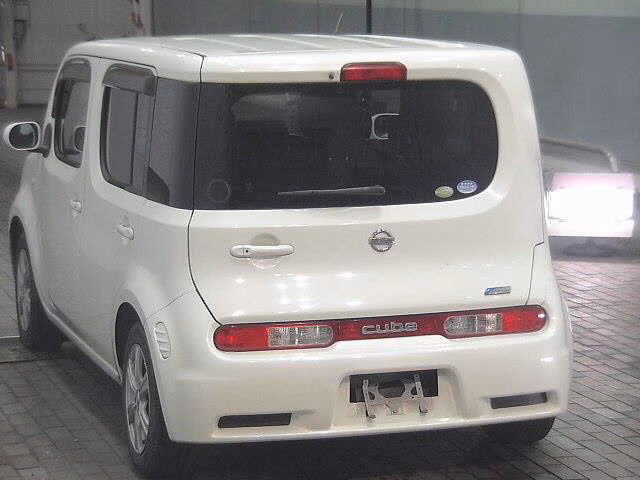 NISSAN CUBE