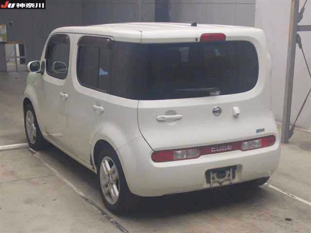 NISSAN CUBE