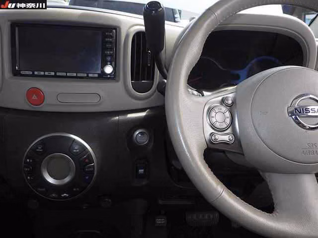 NISSAN CUBE
