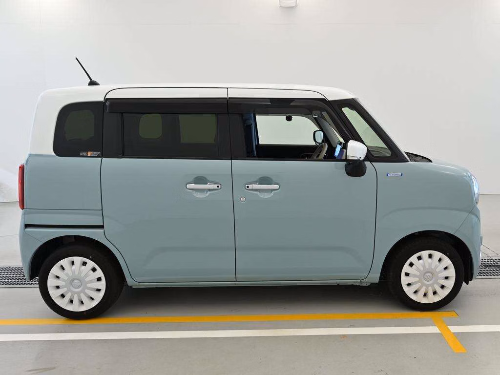 SUZUKI WAGON R SMILE