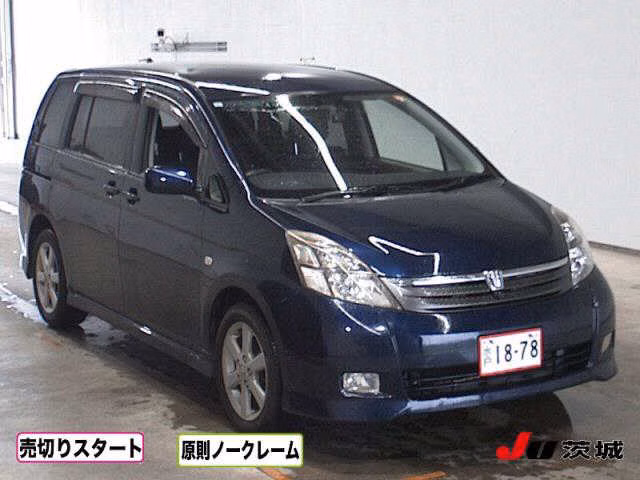 TOYOTA ISIS
