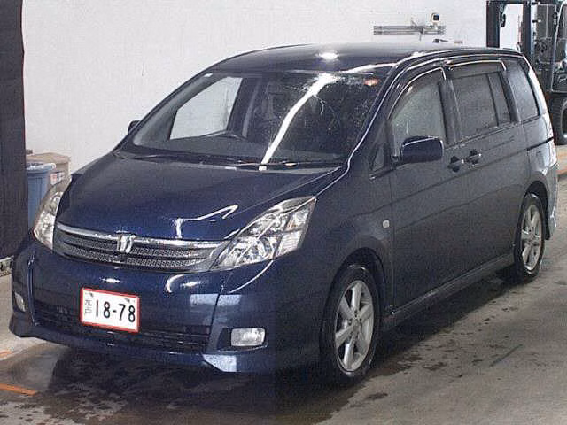 TOYOTA ISIS