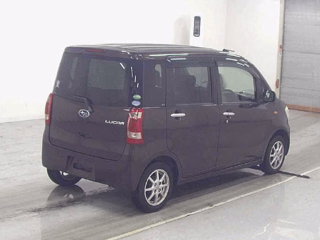Subaru Lucra