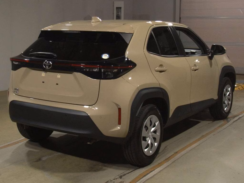 TOYOTA YARIS CROSS