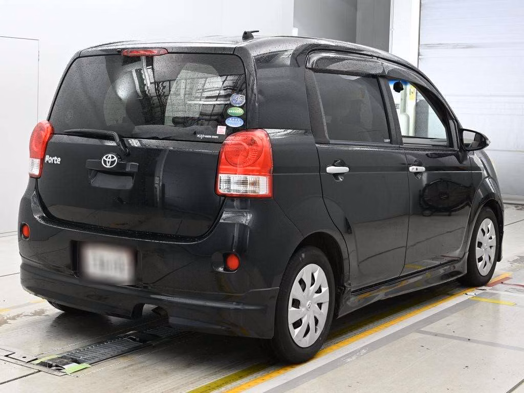 TOYOTA PORTE