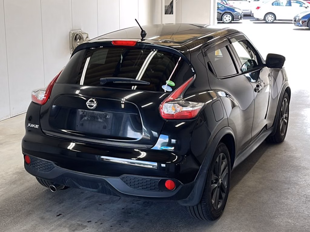 NISSAN JUKE