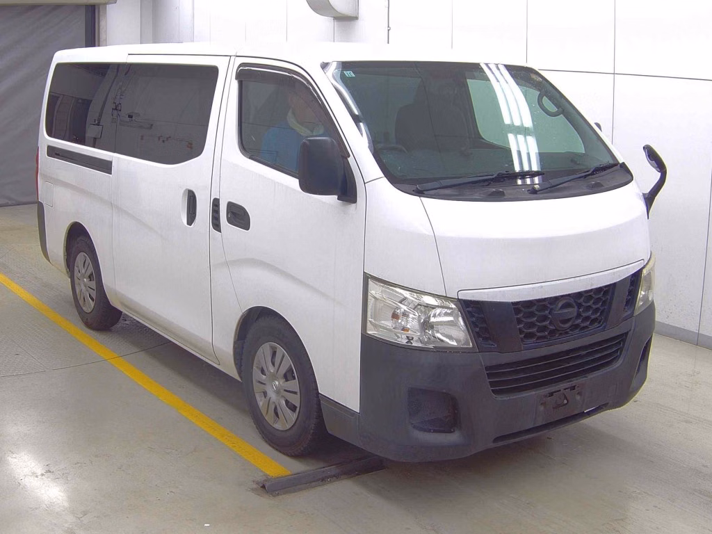 NISSAN NV350 CARAVAN