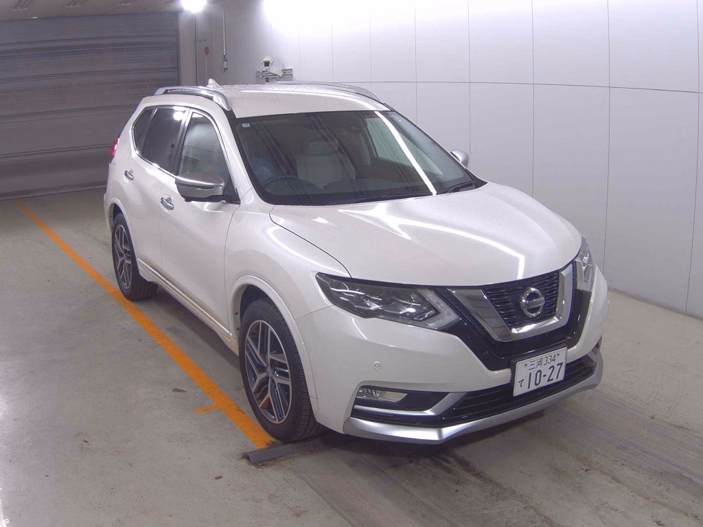 NISSAN X-TRAIL