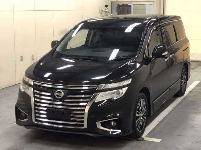 NISSAN ELGRAND