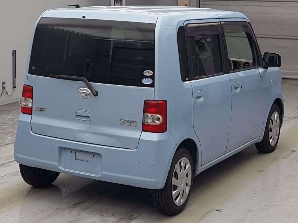 DAIHATSU MOVE CONTE