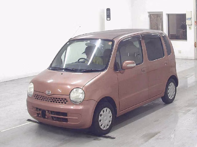 DAIHATSU MOVE LATTE
