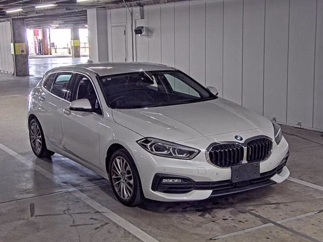 BMW 1-SERIES