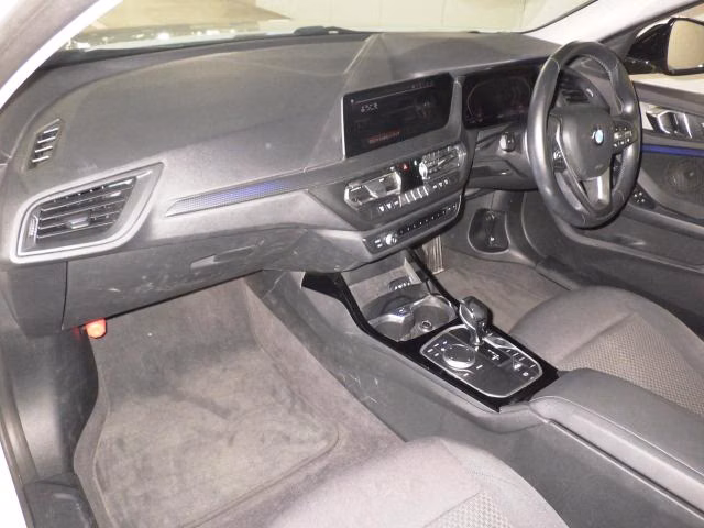BMW 1-SERIES
