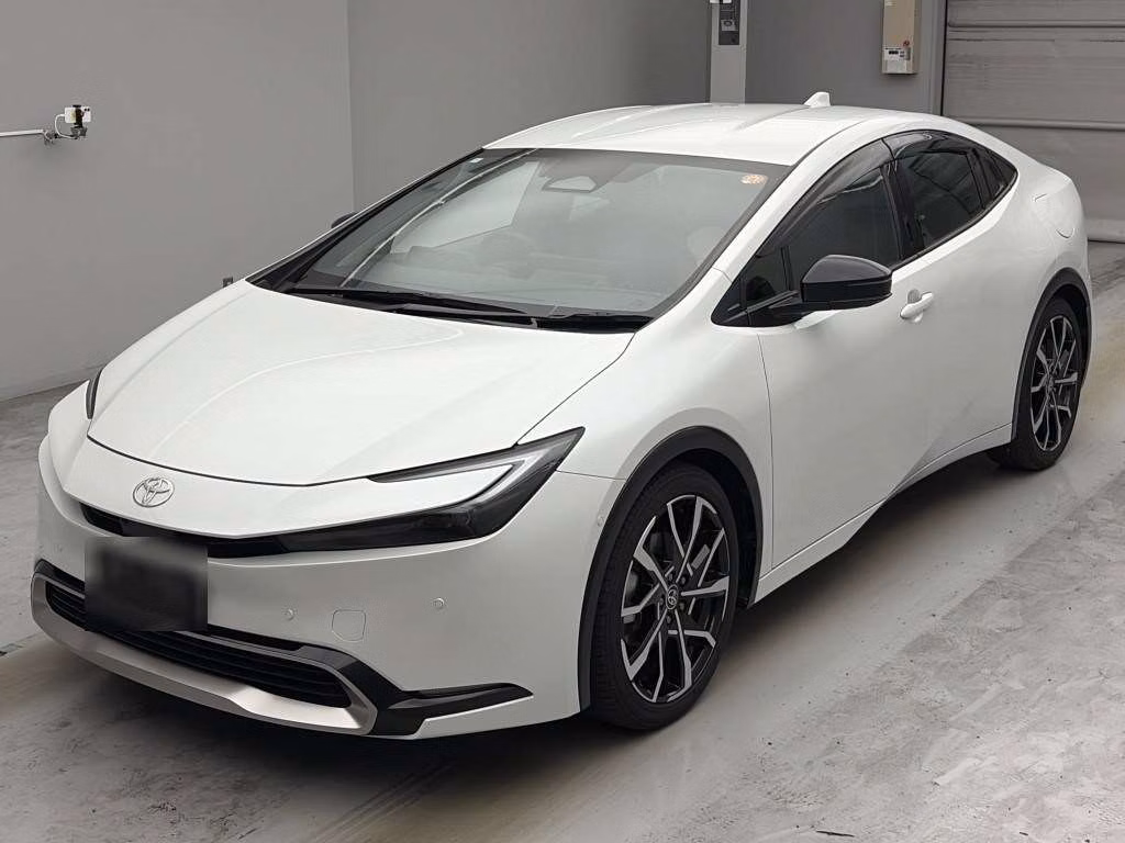 TOYOTA PRIUS PHV