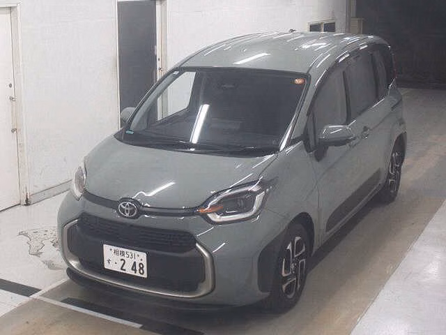 TOYOTA SIENTA