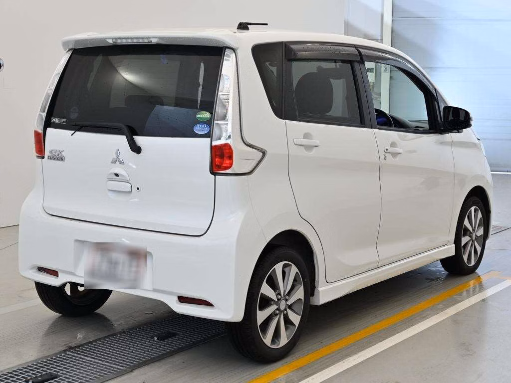 MITSUBISHI EK CUSTOM