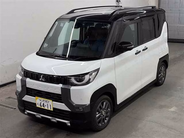 MITSUBISHI DELICA MINI