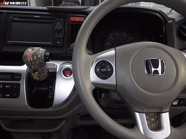 HONDA N-WGN