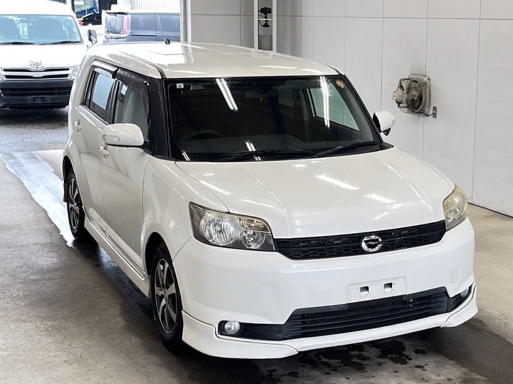 Toyota Corolla Rumion