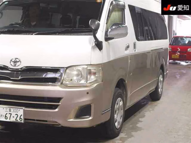 Toyota Hiace
