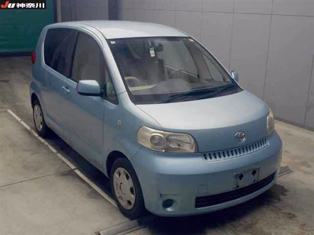 TOYOTA PORTE