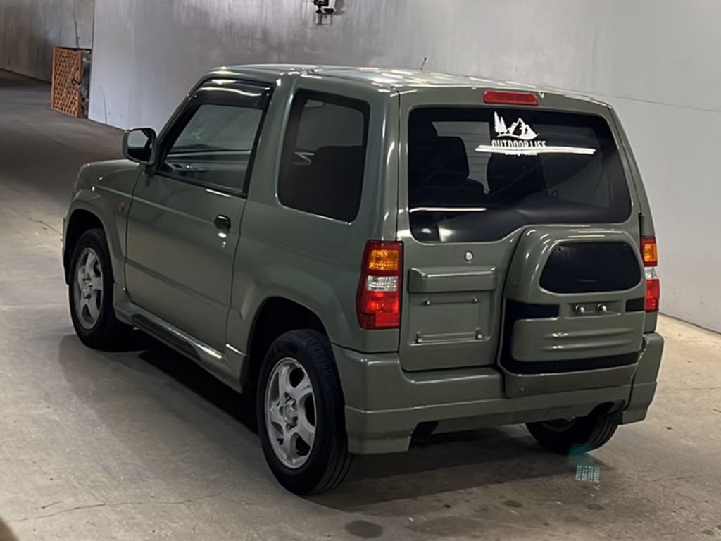Mitsubishi Pajero Mini
