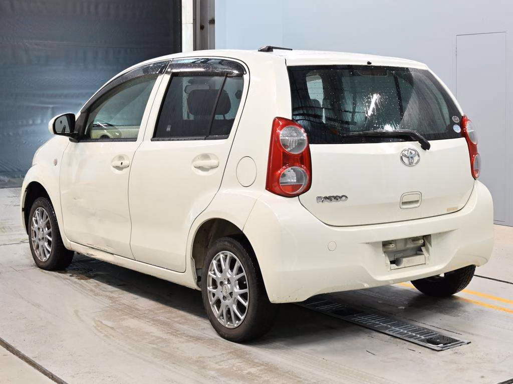 TOYOTA PASSO