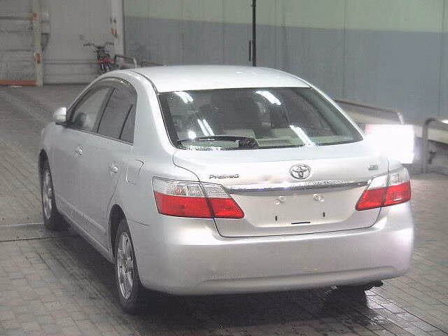 Toyota Premio