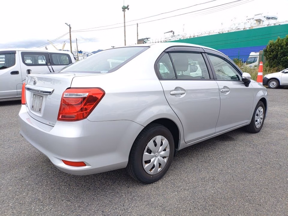 TOYOTA COROLLA AXIO