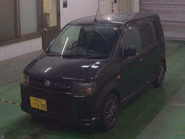 Nissan Otti