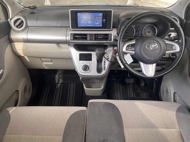 Toyota Pixis Joy