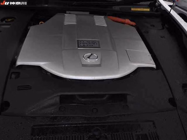 Lexus LS600h