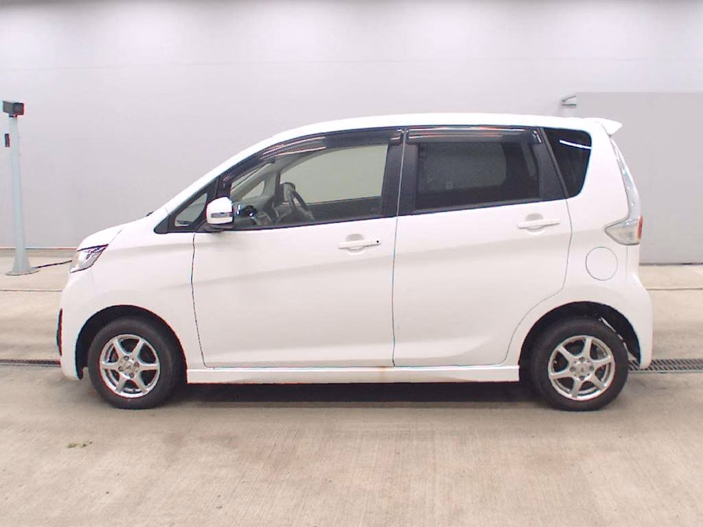 MITSUBISHI EK CUSTOM