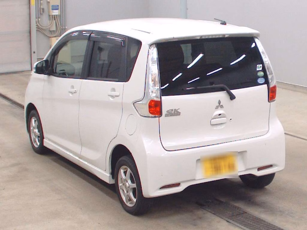 MITSUBISHI EK CUSTOM