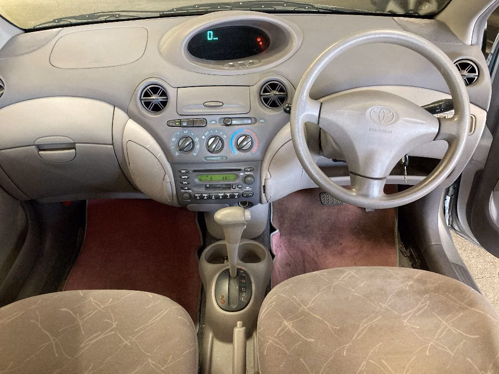 Toyota Platz