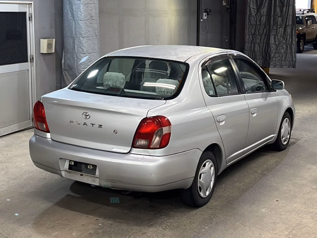 Toyota Platz