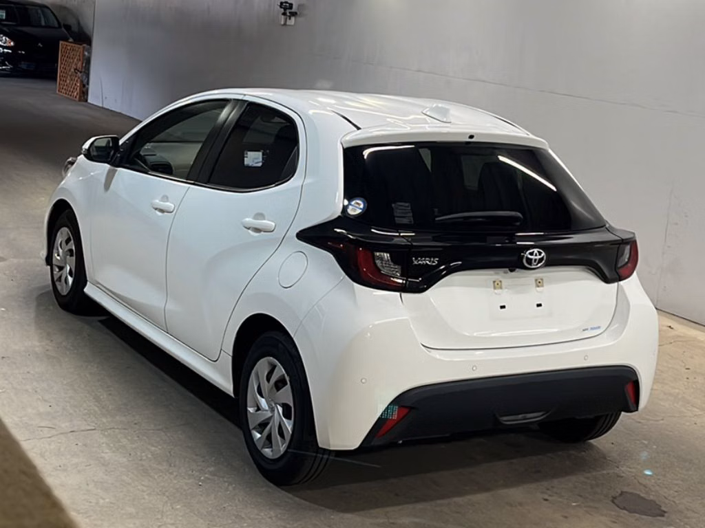 TOYOTA YARIS